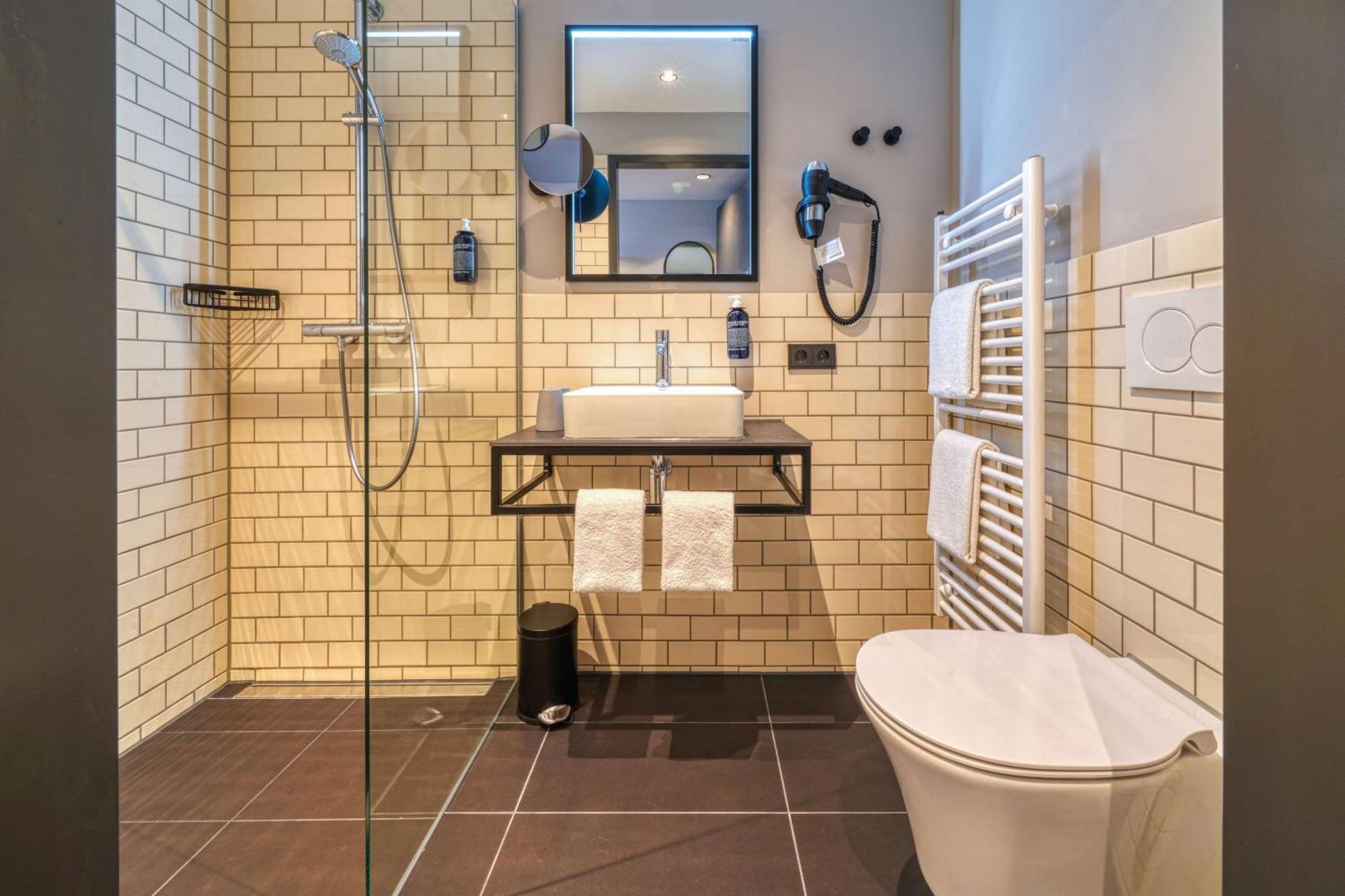 Nyce Hotel Ulm City, Trademark Collection By Wyndham Exteriör bild